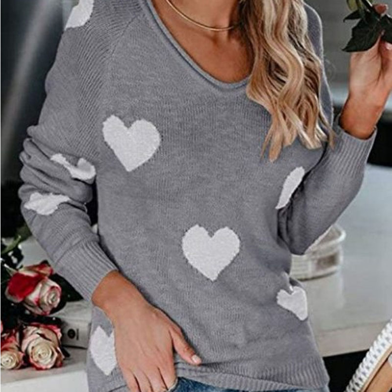 Women's Heart Print V-Neck Knitted Sweater